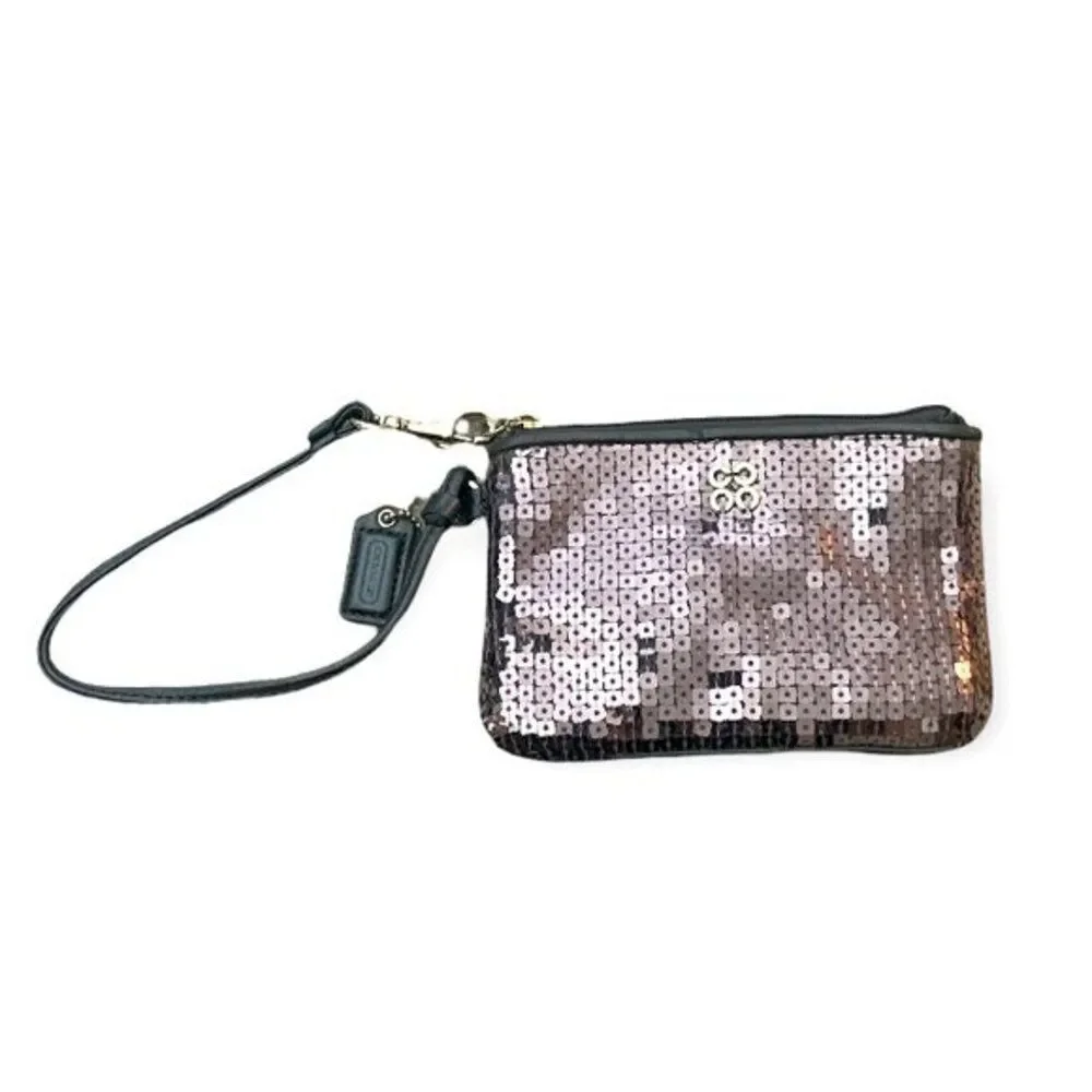 Coach Sequin Wristlet Clutch Pouch Leather Trim Zip Up Wallet Silver W/ Hang Tag